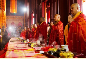 2 KOMADA Tajland Tibetu Budistički učinkovit Шурангама Mantra Sveto Pismo Amulet blagoslovi sigurnost zdrav sretno Buda Privjesak