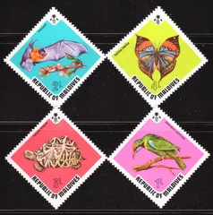4 KOM Poštanske marke, Maldivi, 1973, poštanske Marke sa životinjama, Leteći lisica, Zec, Leptir, Ptica, Visoke kvalitete, Nova marka.Pravi I Originalni
