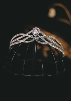 CC U Obliku Kapi Vode Crown Vjenčanje Pribor Za Kosu za Žene Svadbena Frizura za Vjenčanje Ukras Jednostavan Dizajn Tiaras Dar AN221