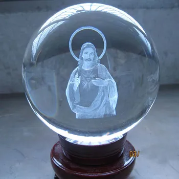Kršćanstvo-Katolicizam NAJBOLJI festivalski dar Vjere Ukras 3D Crystal Isus Krist благословляющий loptu kip Model