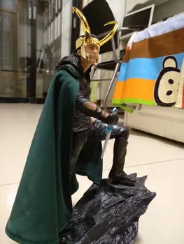 Ograničena serija od 25 cm Marvel Super hero Loki PVC Figurica PVC kip Naplativa Model Uređenje sobe igračke dječji dar