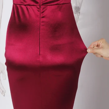 Seksi Večernje haljine Maxi na Бретелях S otvorenim Leđima Od Sjajnih Elastičnog Satena Dužine Do Poda Duga Haljina Bez Rukava