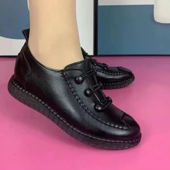 Trendy ženske cipele na ravne cipele od umjetne kože ručne izrade na niskim petama, žene neklizajući лоферы ravnim cipelama